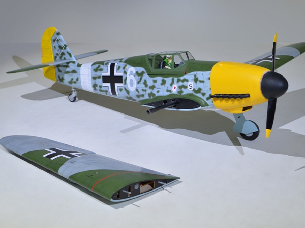 PH238 Phoenix Messerschmitt Bf 109 20-26CC GP/EP ARF - 182 cm